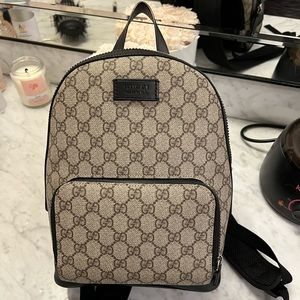 gucci mini supreme backpack
